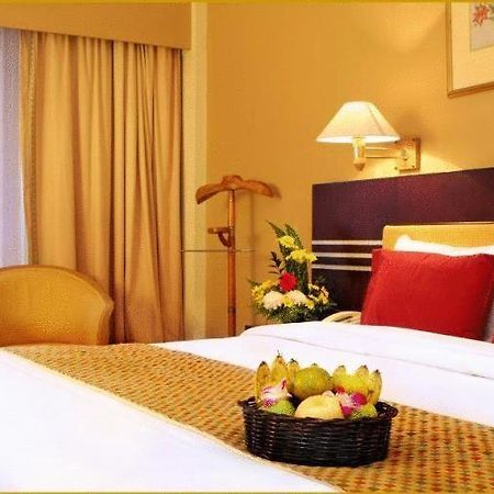 Tiara Medan Hotel & Convention Center エクステリア 写真
