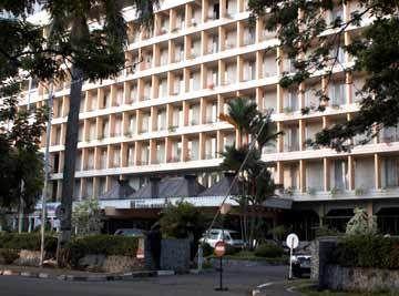Tiara Medan Hotel & Convention Center エクステリア 写真