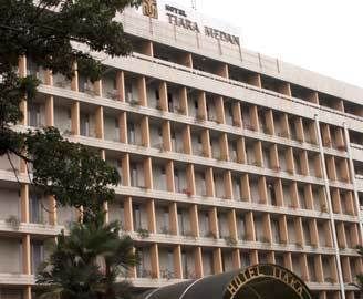 Tiara Medan Hotel & Convention Center エクステリア 写真
