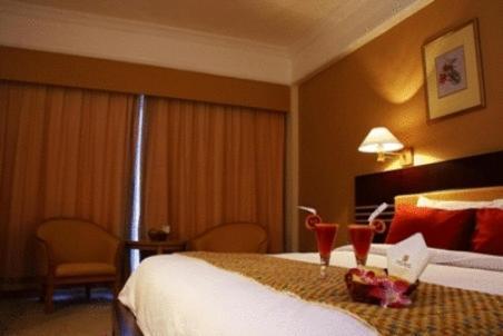 Tiara Medan Hotel & Convention Center エクステリア 写真